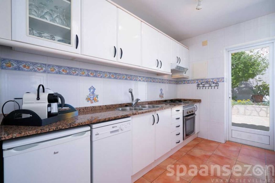 Casa Alicia is een 6 persoons villa met complete keuken