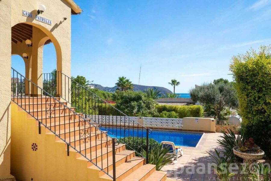 Vakantiehuis Patricia in Moraira met privé zwembad en prachtig zeezicht