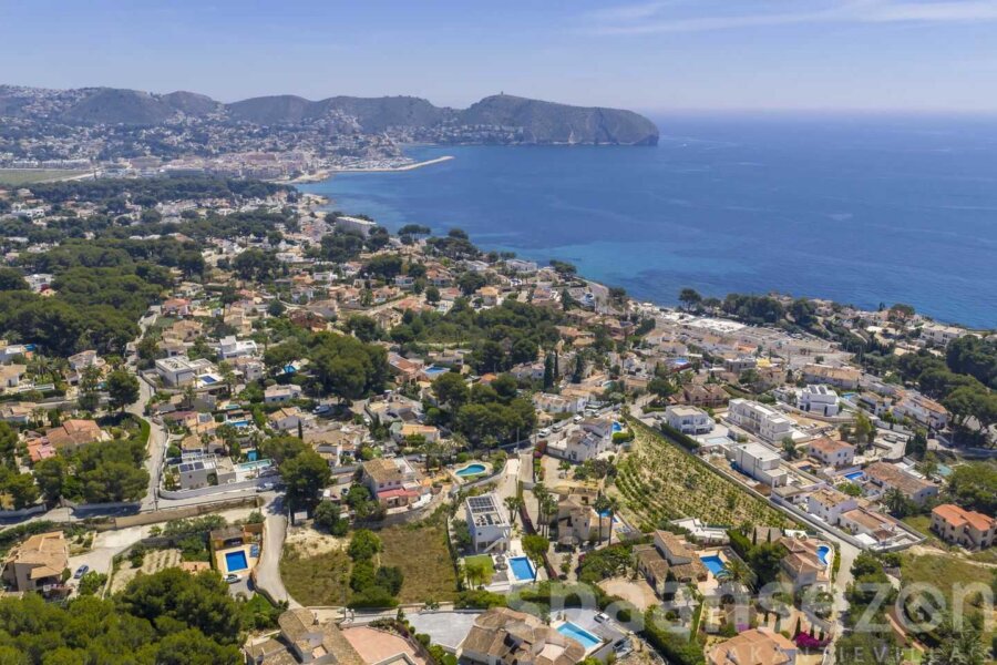 Vakantievilla Andrago is gunstig gelegen ten opzichte van het strand en centrum Moraira