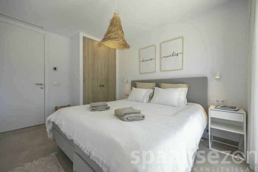 Villa Andrago heeft 4 slaapkamers in Moraira