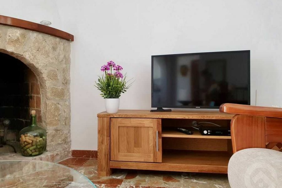 Strand woning met gezellig woonkamer inclusief televisie