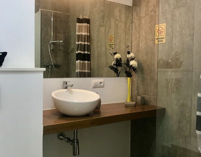 Appartement Delfin in Moraira met ruime moderne badkamer