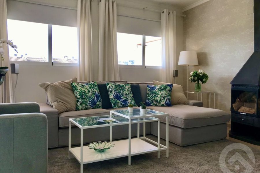 Penthouse Moraira with a light and bright living room