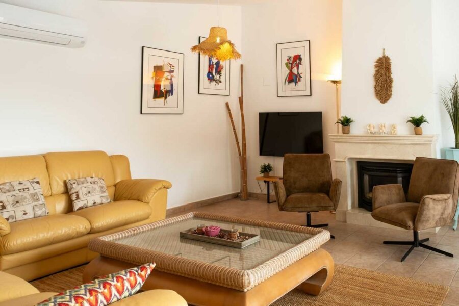 Salon de la Casa Naranja à Moraira