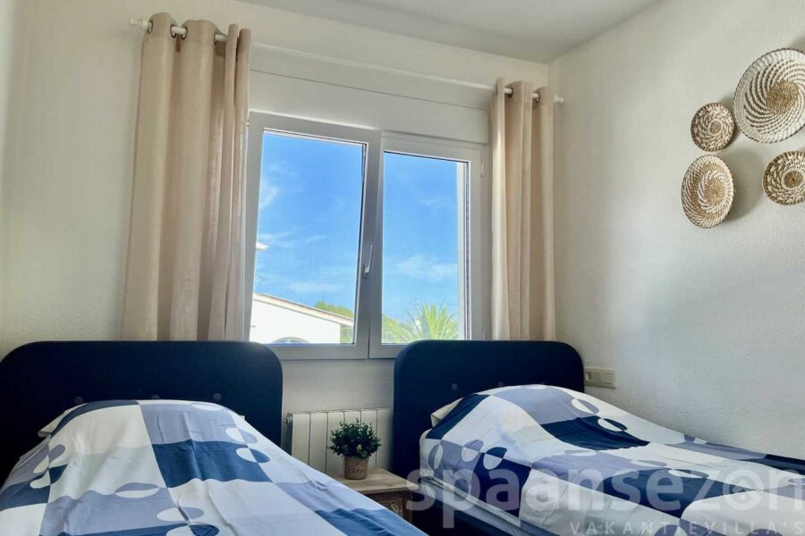 Zeezicht villa in Moraira met 4 slaapkamers