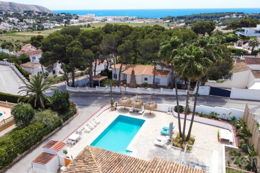 Villa La Serena is een groot 8 persoons vakantiehuis