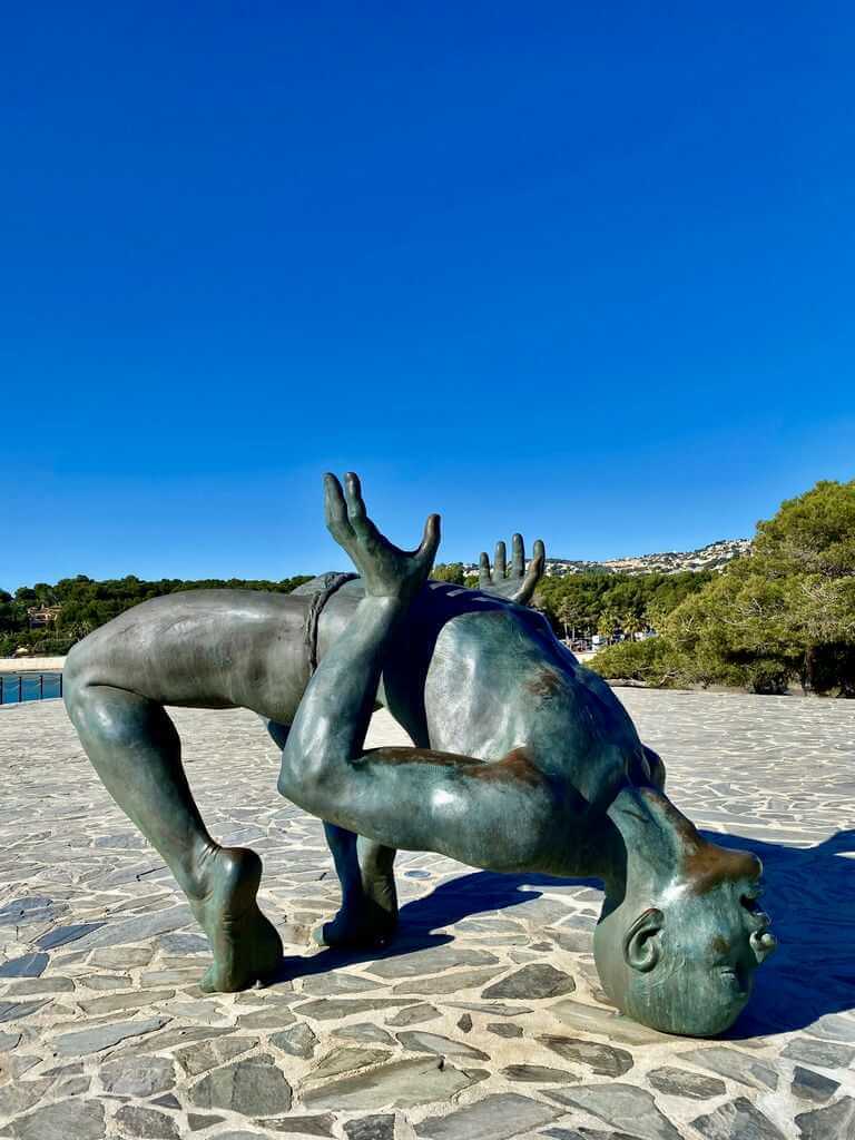 El Gigante de Sal in Moraira