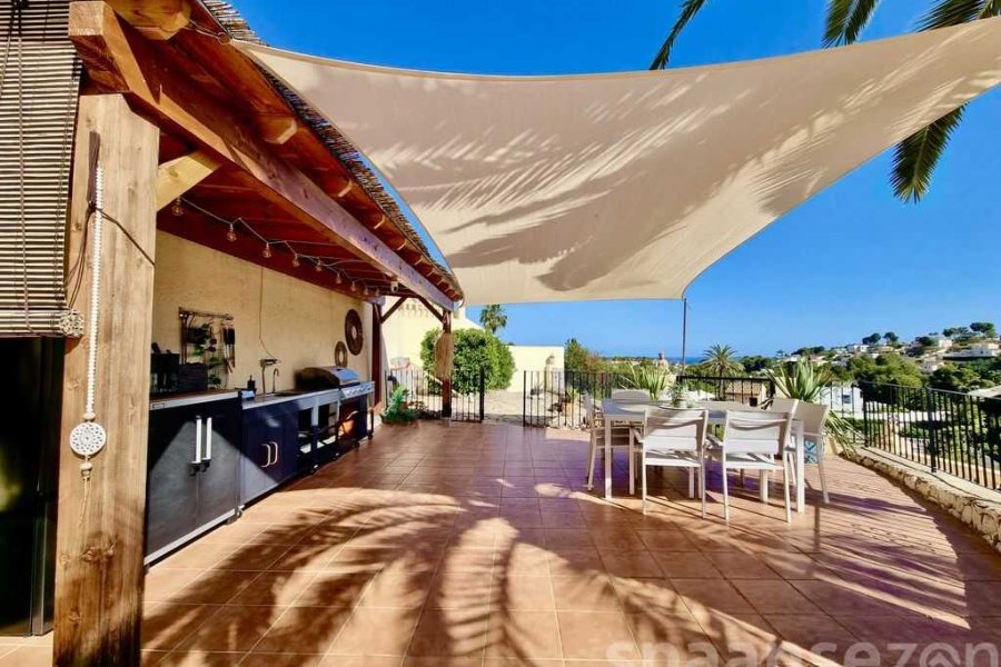 Vakantievilla Terramar in Benissa heeft prachtige zeezicht vanaf het terras
