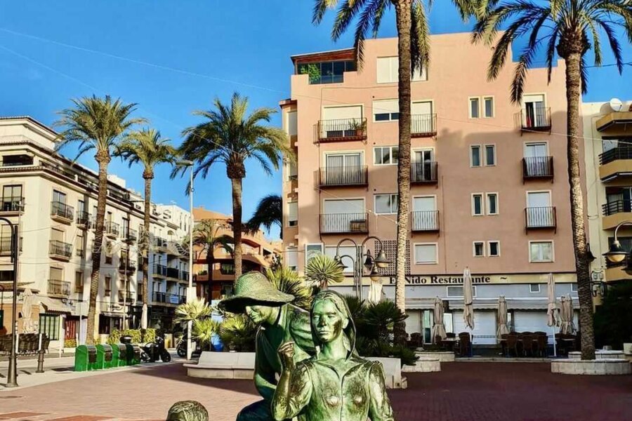 Het centrum van Moraira is levendig en gezellig