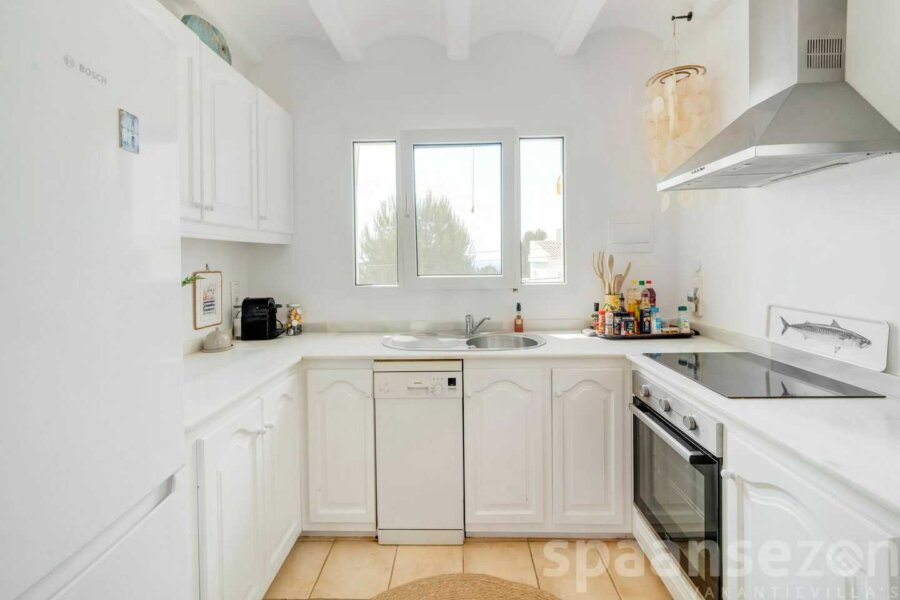 Villa Paraiso in Moraira heeft een complete keuken